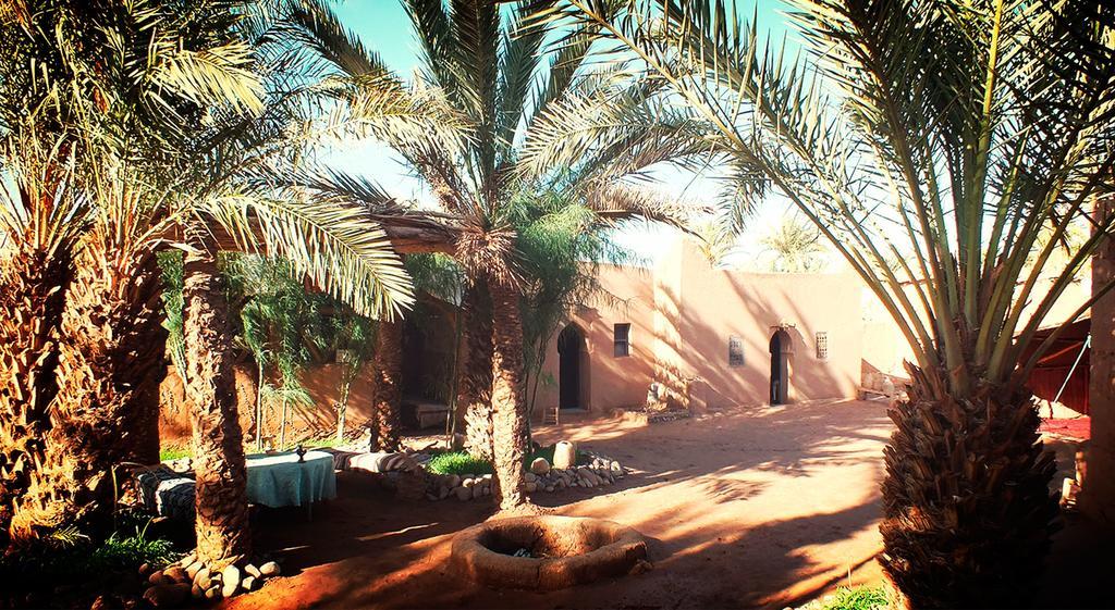 Auberge Tigida M'Hamid Exterior foto